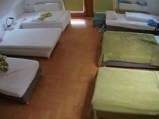 voyeurcam-julmodels-bed-6