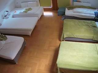 le modèle voyeurcam-julmodels-bed-6 est en webcam porno dans un show sur le site camsoda, il possède les tags suivants: flashing,hidden cam,julmodels house,no drinking,no smoking,perkytits,pov,sex,sexwebcam,hd