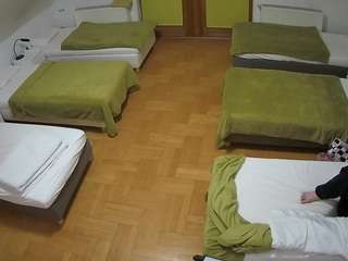 voyeurcam-julmodels-bed-6