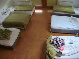 voyeurcam-julmodels-bed-6 - Live HD Webcam