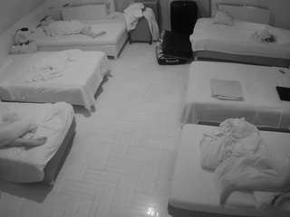 voyeurcam-julmodels-bed-6