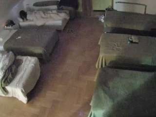 voyeurcam-julmodels-bed-6