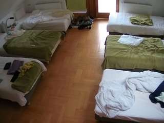 voyeurcam-julmodels-bed-6