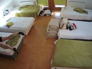 voyeurcam-julmodels-bed-6 Sex Cam Show