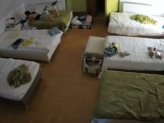 voyeurcam-julmodels-bed-6 Sex Cam Show