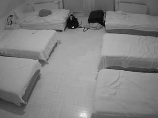 voyeurcam-julmodels-bed-6