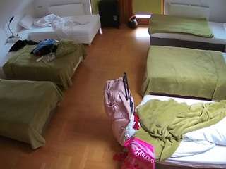 voyeurcam-julmodels-bed-6 camsoda