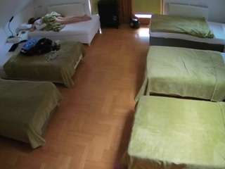 voyeurcam-julmodels-bed-6