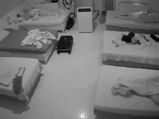 Julmodels Bedroom-D6's Live Sex Cam Show