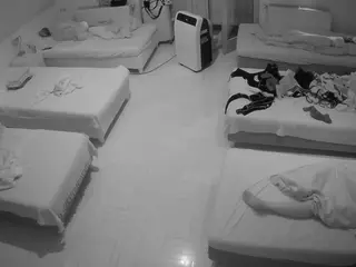 Julmodels Bedroom-D6's Live Sex Cam Show