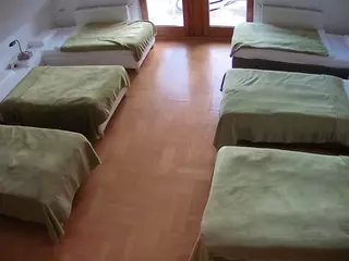 Julmodels Bedroom-D6's Live Sex Cam Show