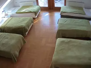 Julmodels Bedroom-D6's Live Sex Cam Show
