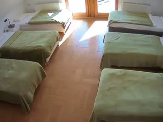 Julmodels Bedroom-D6's Live Sex Cam Show