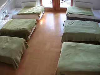 Julmodels Bedroom-D6's Live Sex Cam Show