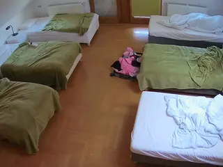Julmodels Bedroom-D6's Live Sex Cam Show