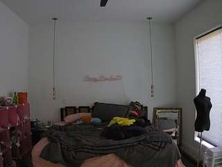 Voyeur Houe camsoda voyeurcam-lacemelacey-01