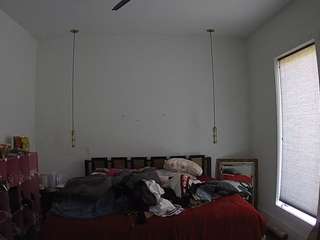 voyeurcam-lacemelacey-01
