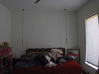 voyeurcam-lacemelacey-01