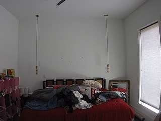 voyeurcam-lacemelacey-01