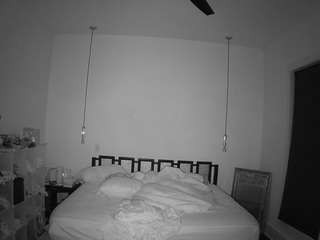 voyeurcam-lacemelacey-01