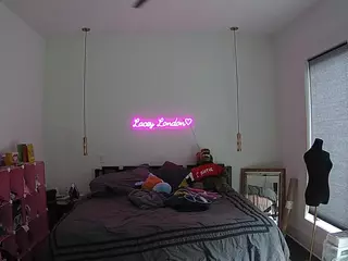 Lacey London's Live Sex Cam Show