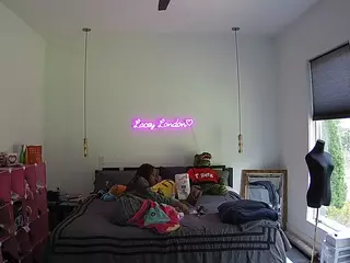 Lacey London's Live Sex Cam Show