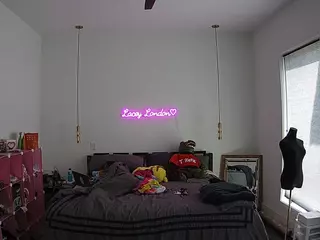 Lacey London's Live Sex Cam Show