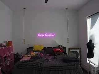 Lacey London's Live Sex Cam Show