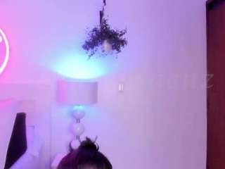 laurensaenz Live Webcam on CamSoda