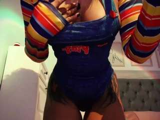 Lauren Saenz