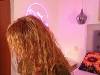 laurensaenz's CamSoda show and profile