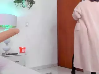 Lauren Saenz's Live Sex Cam Show
