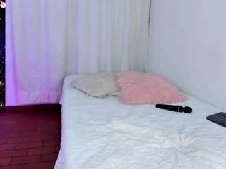 steffanyredx live webcam show