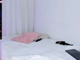 Steffany Redx live webcam show
