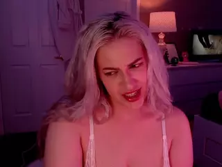 Bella Romano's Live Sex Cam Show