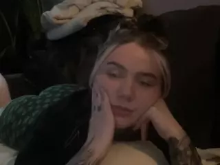 ThickBambii's Live Sex Cam Show