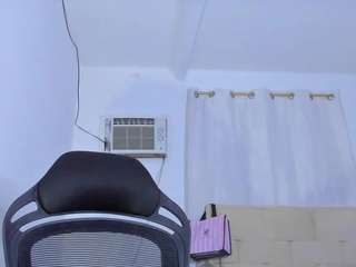 sweetfabianaxl's CamSoda show and profile