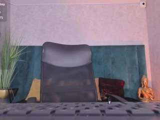 Fabiana BIG BOOBS live webcam show