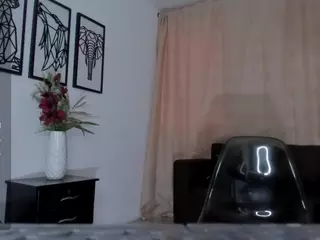 Fabiana BIG BOOBS's Live Sex Cam Show