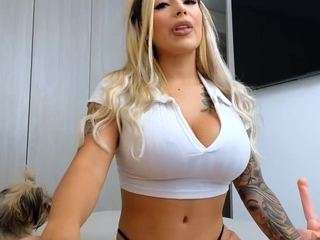 mia-hott