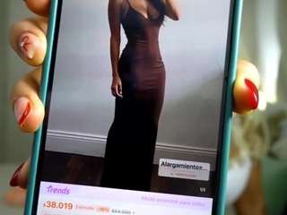 Live webcam model mia-hott on Soda Cams