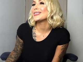 mia-hott webcam model