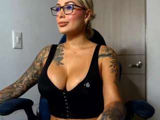 mia-hott webcam