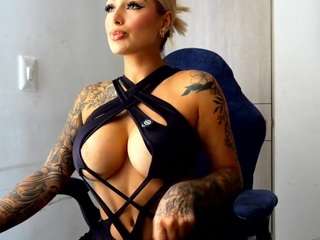 mia-hott