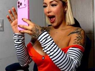 mia-hott