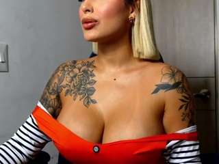 mia-hott