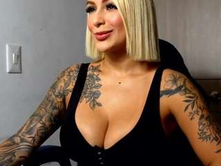 mia-hott