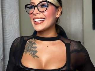 mia-hott