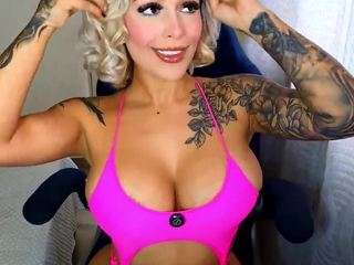 mia-hott