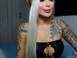 mia-hott